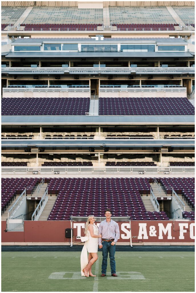 aggie football engagement photos, kyle field engagement photos, college station engagement photos, daretoaimphoto